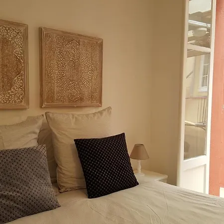 Colonna Terraced Retreat شقة *
